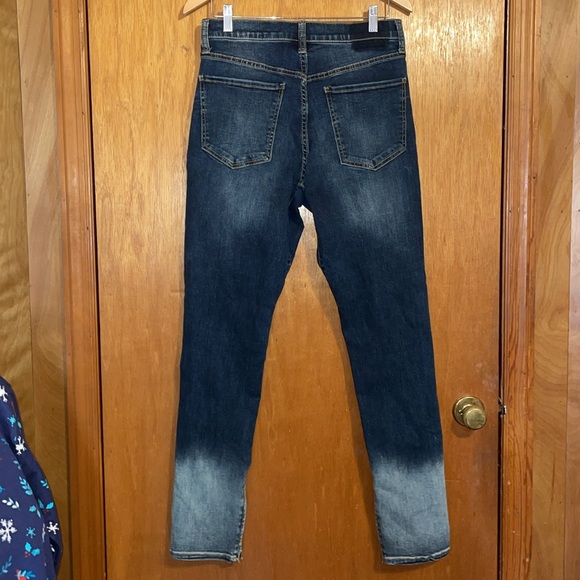•ARIZONA•NWOT 360 ULTRA FLEX DROPPED TAPER CROTCH DENIM JEANS SIZE 30 - Picture 2 of 11